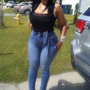 Meet your Posher, Keyla